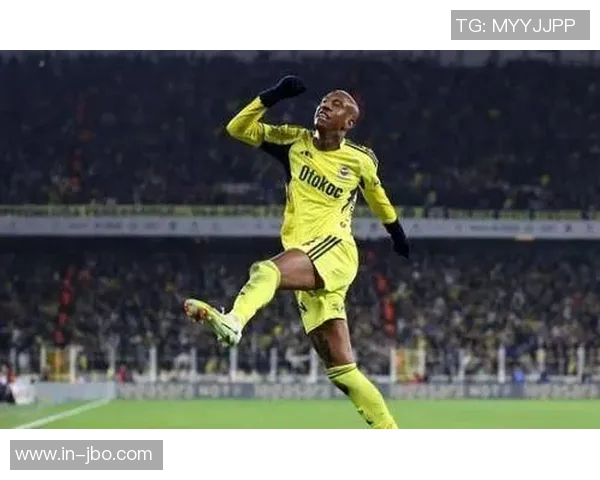 塔利斯卡31岁依旧锋芒毕露25场14球成球队头号射手表现抢眼