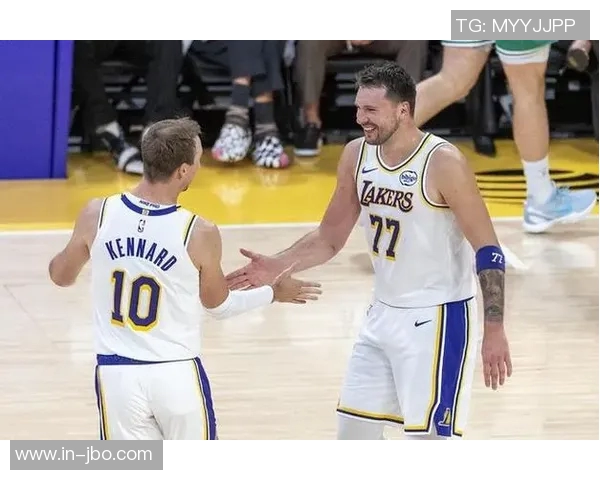 里弗斯宣布小凯文波特将担任球队新赛季先发控卫角色 里弗斯宣布小凯文波特将担任球队新赛季先发控卫角色