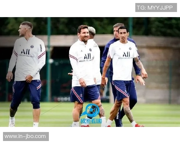 梅西与老友马克西罗德里格斯重聚畅谈足球与马黛茶的美好回忆